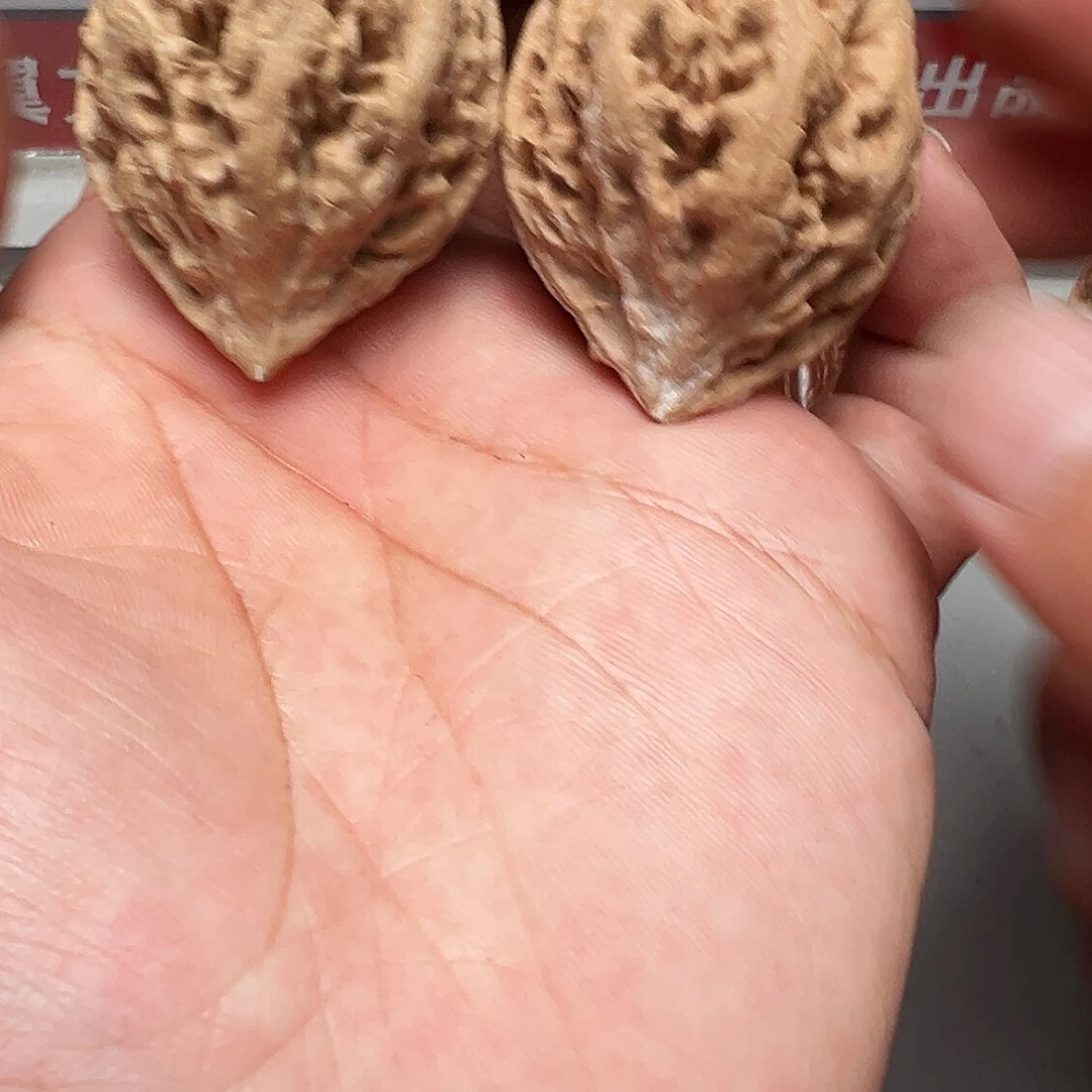吊坠文玩核桃粗筋莲花