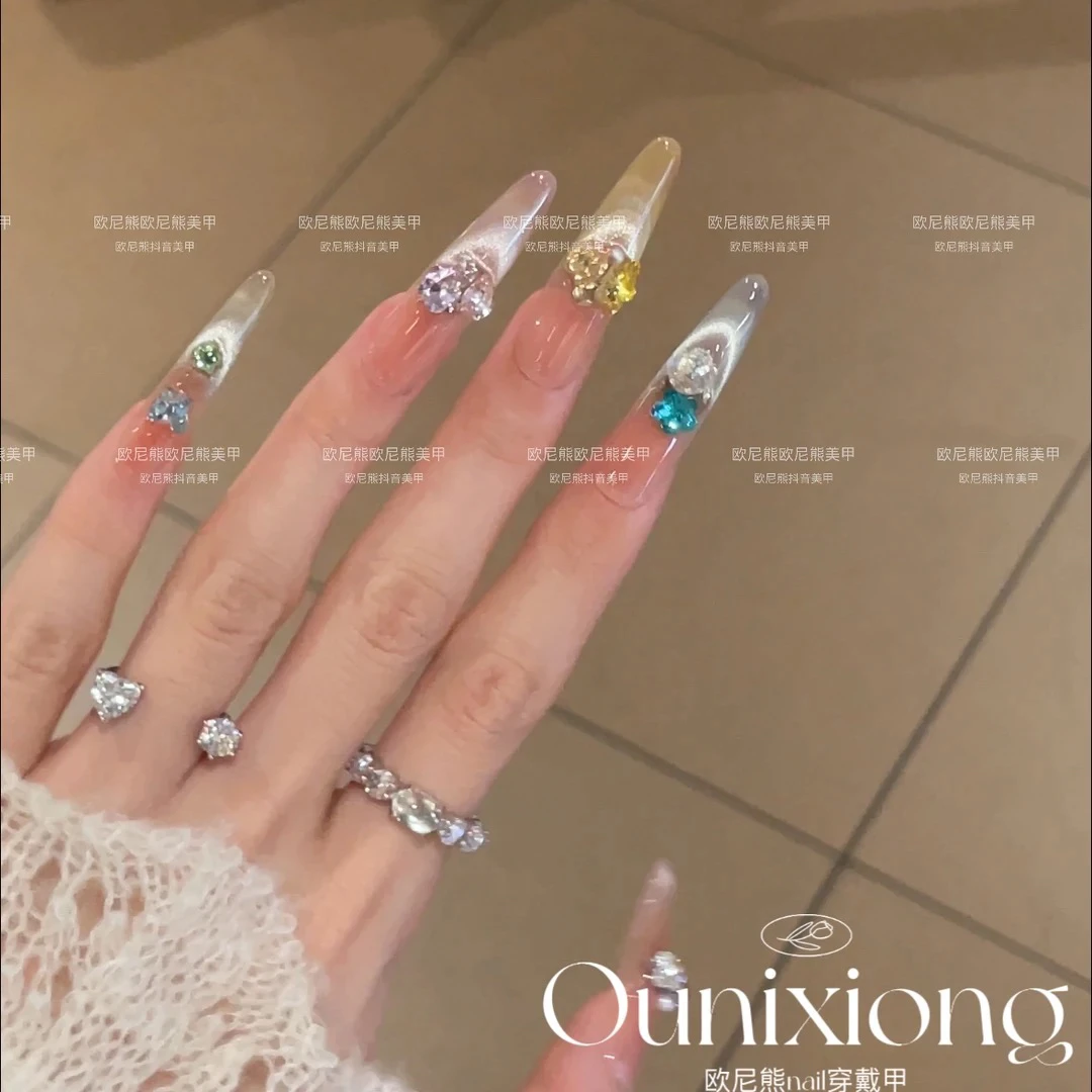 纯手工满钻可拆卸渐变猫眼爆闪穿戴甲春夏美甲显白裸色冰透