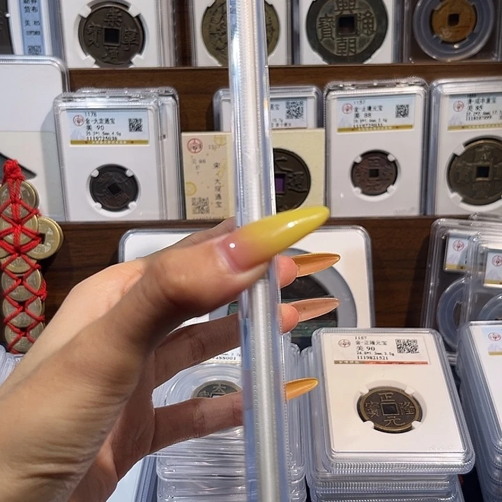 铜Q111111保真保老 88分 刀