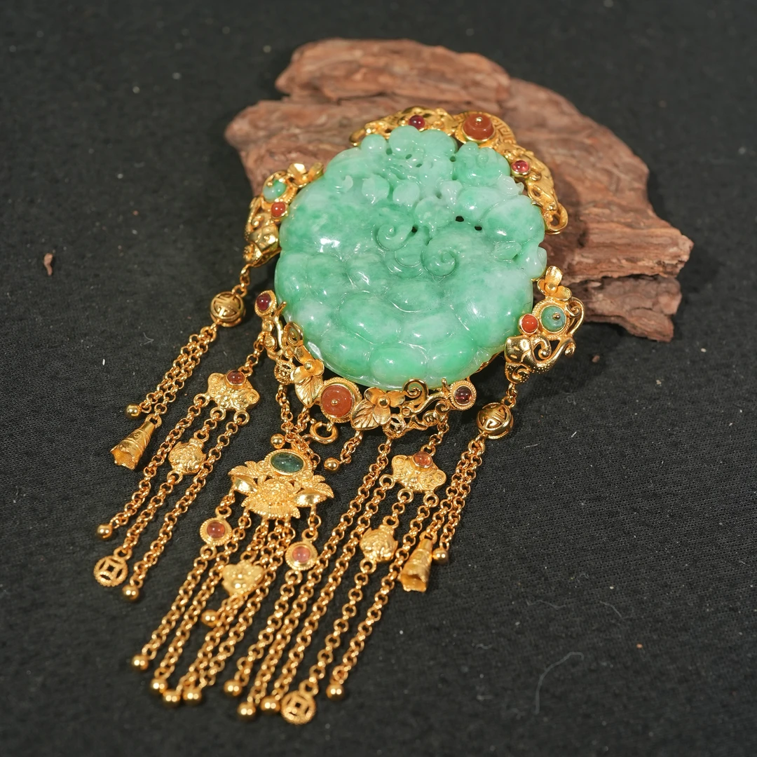 12.31香港王老板-翡翠吊坠k1754