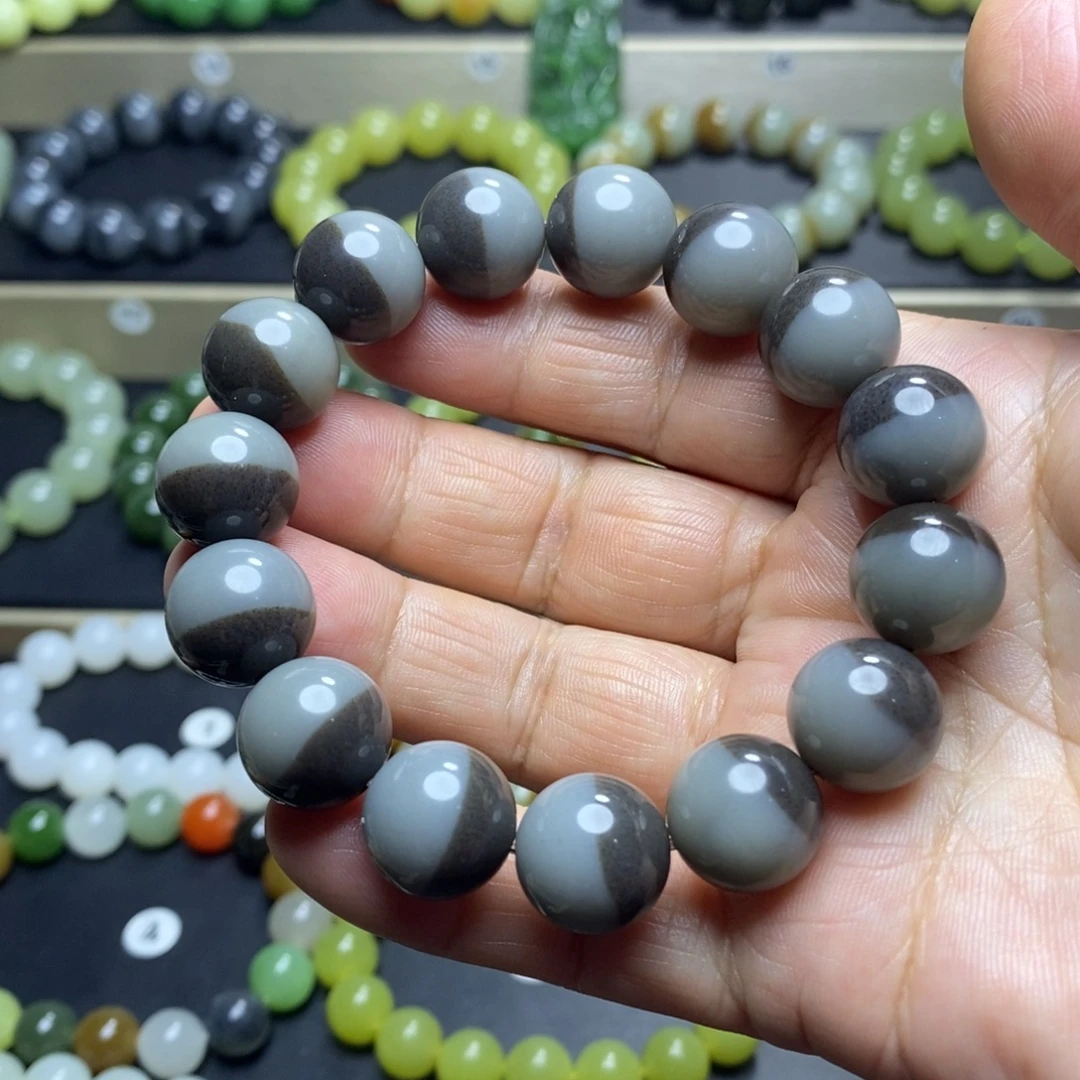 和田玉未镶嵌手串