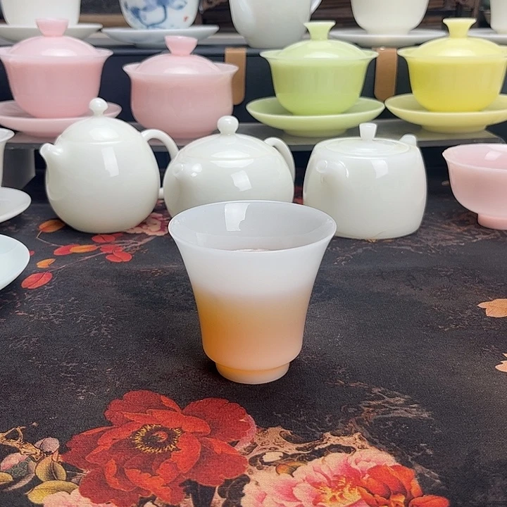 璞玉超薄茶杯主人杯