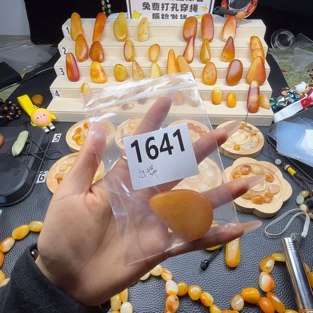 手串未镶嵌和田玉果**王