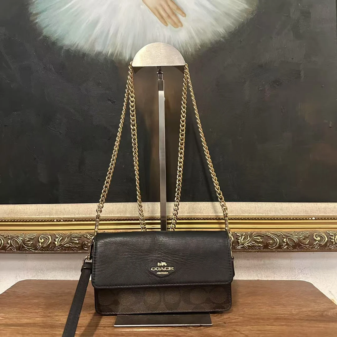 95新  coach斜挎包/001886