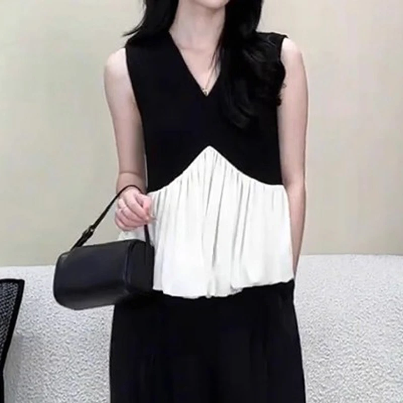 显瘦宽松独特上衣夏季薄款胖MM大码女装设计感气质荷叶边无袖T恤