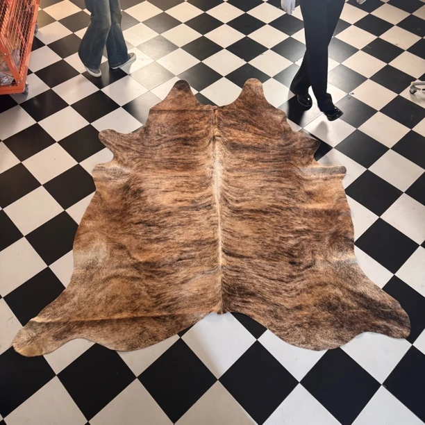 【本尼家】K2008 245*220cm专拍牛皮地毯家用轻奢