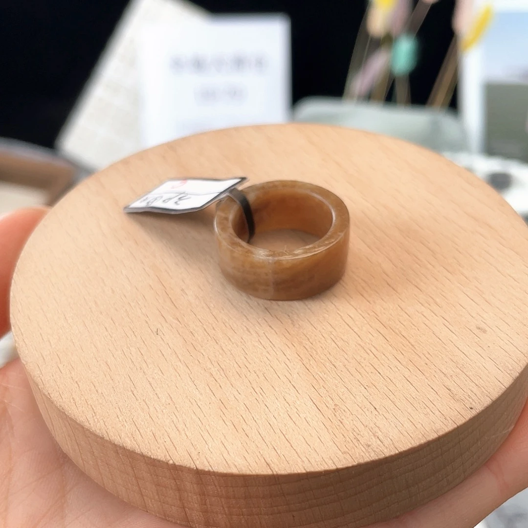 和田玉未镶嵌戒指Y4牛扎糖16.8不退换