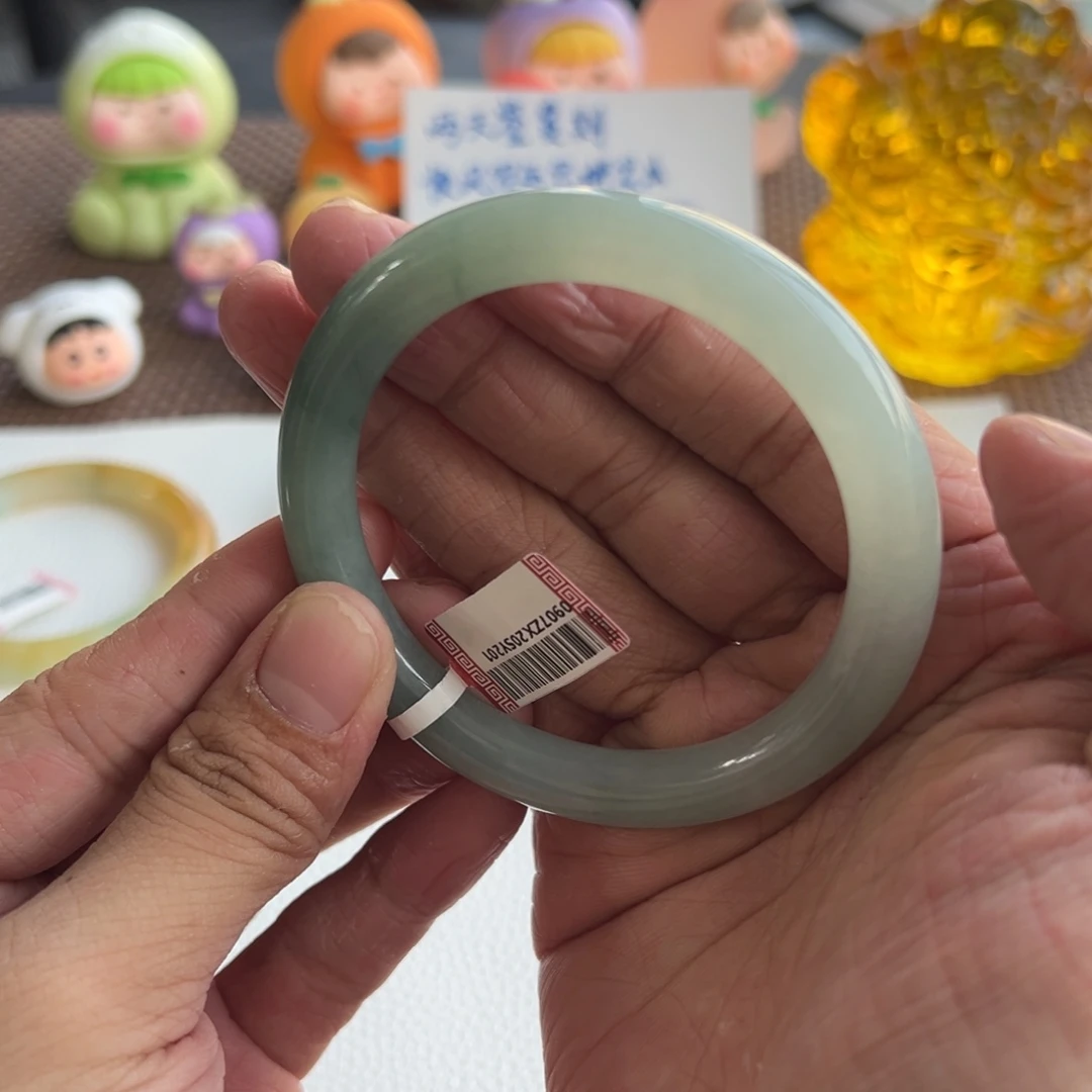 翡翠未镶嵌手镯46号 56.2