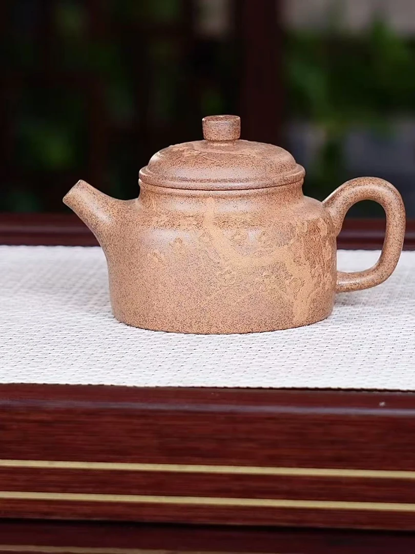 宜兴原矿紫砂 手工茶壶 柴烧 精雕细刻 德钟 2911 245CC