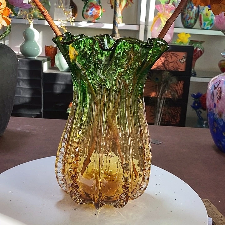 花瓶高28厘米口径15厘米