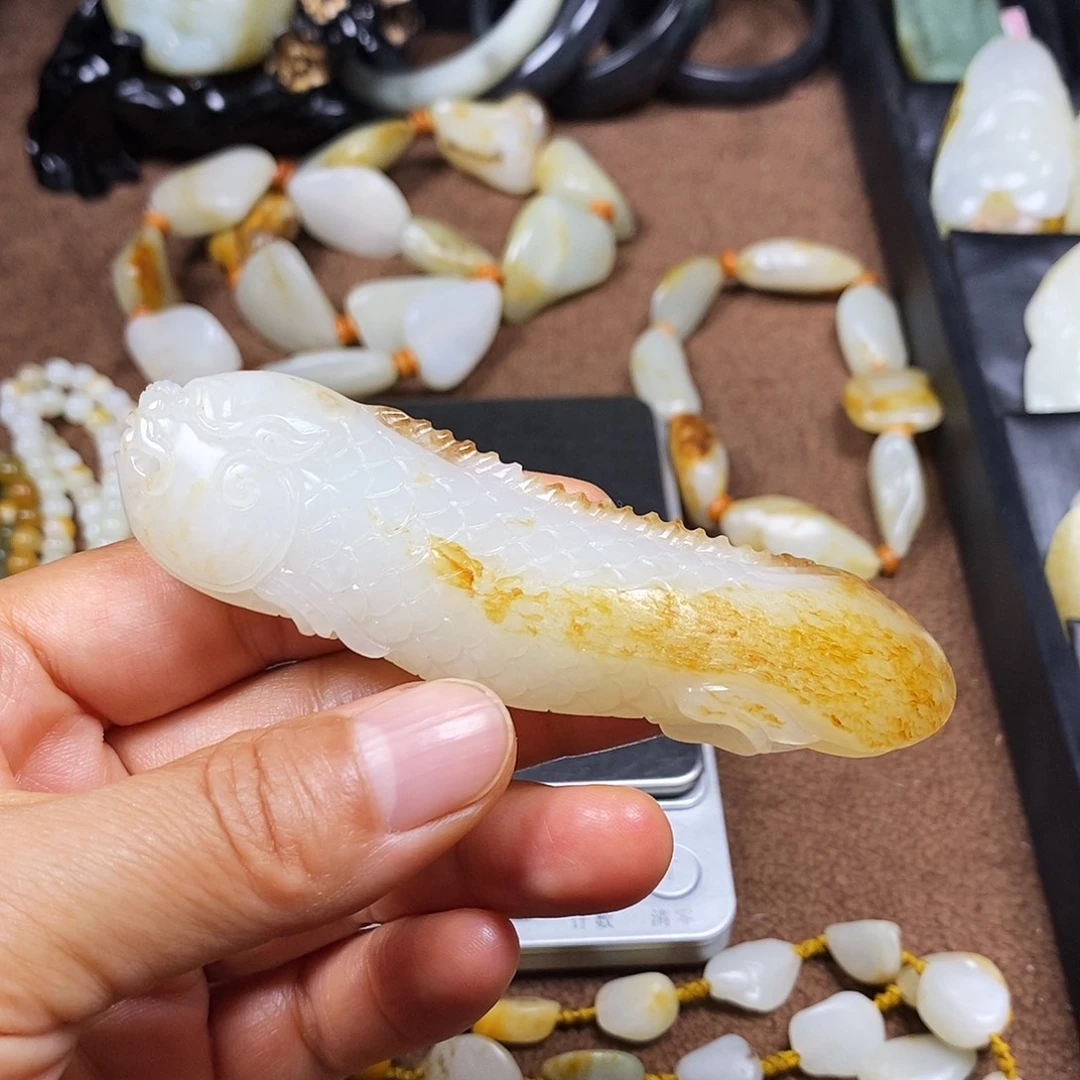 未镶嵌和田玉把件