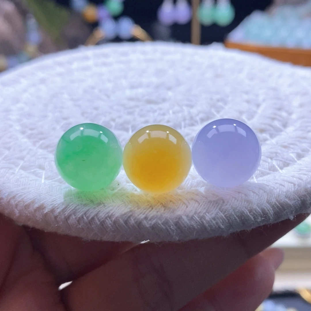 翡翠未镶嵌吊坠(不含链)翡翠三彩珠