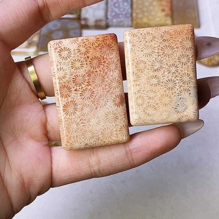 硅化玉颈饰合金忆*点