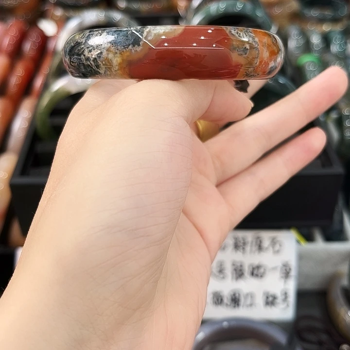 玛瑙/玉髓手镯未镶嵌