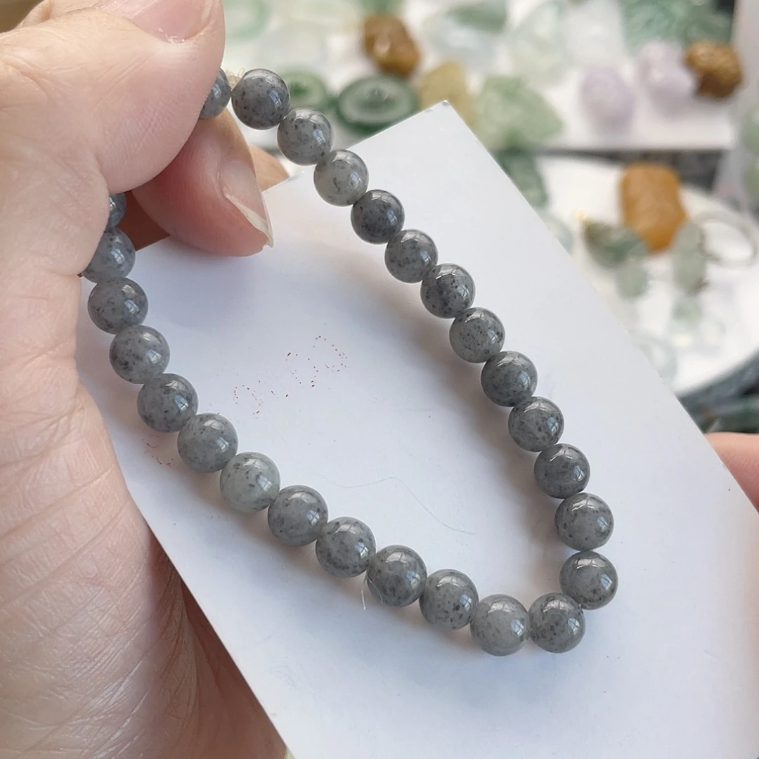 颈饰未镶嵌翡翠乌鸡手串