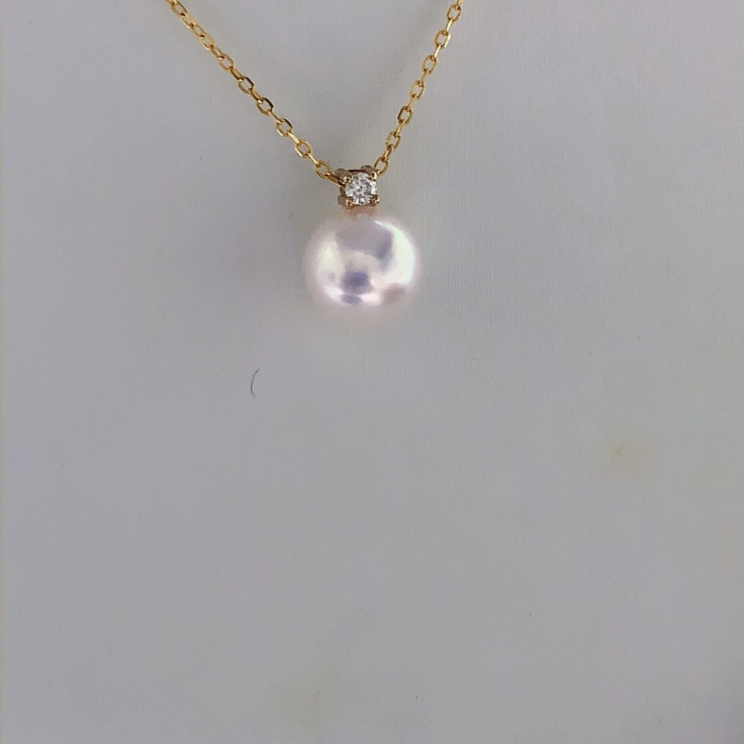 18K金镶嵌海水珍珠吊坠