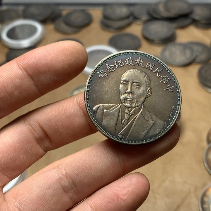 陶直接去拍大头龙洋