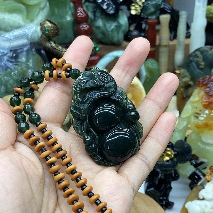 未镶嵌岫玉吊坠挂件