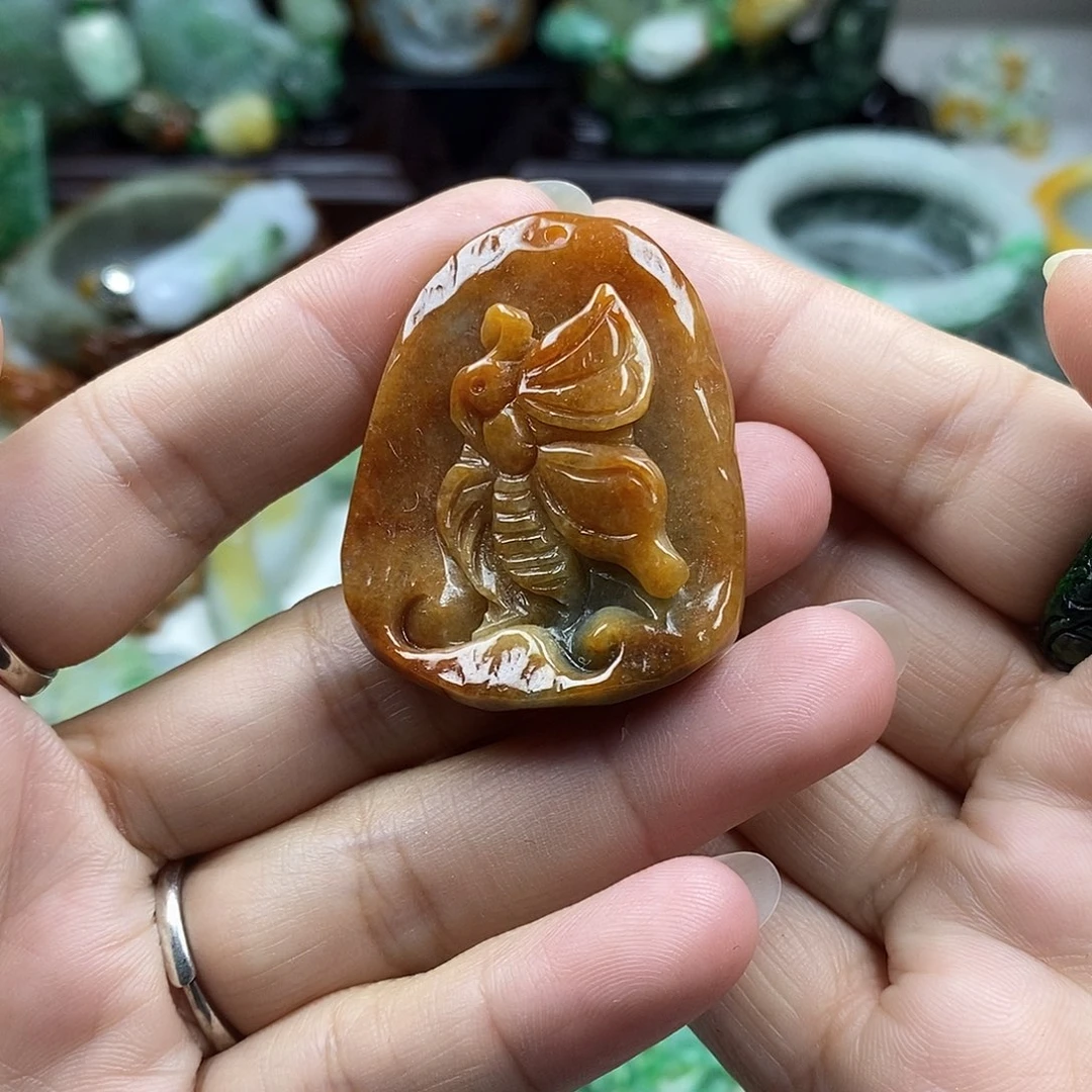 颈饰未镶嵌翡翠牌子