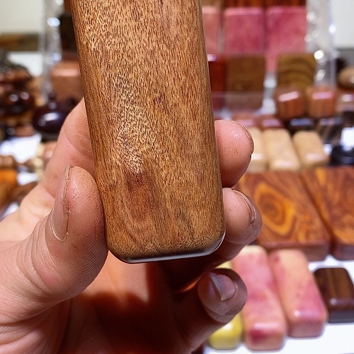 木用**哥木质哈啊玩件1努力544个