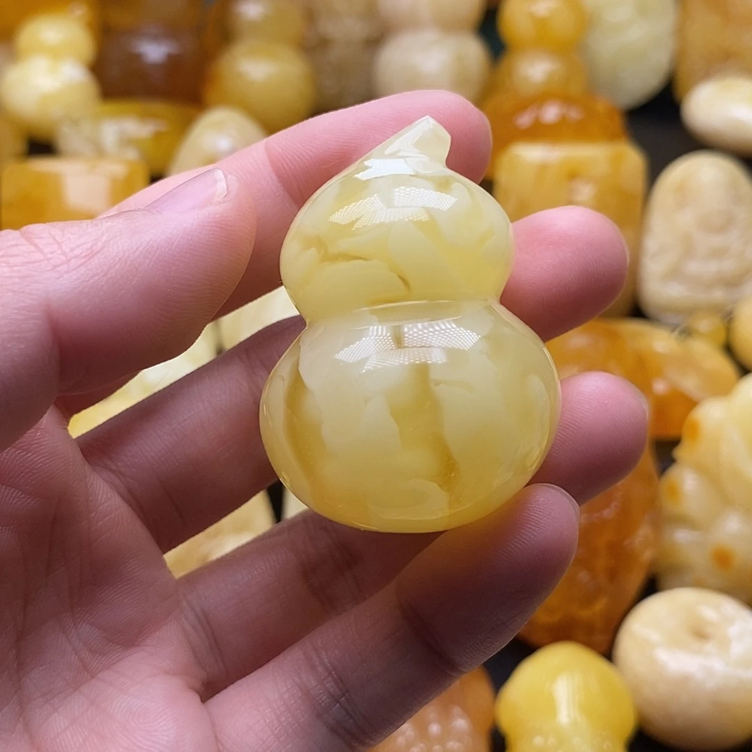 琥珀颈饰未镶嵌琥珀蜜蜡吊坠