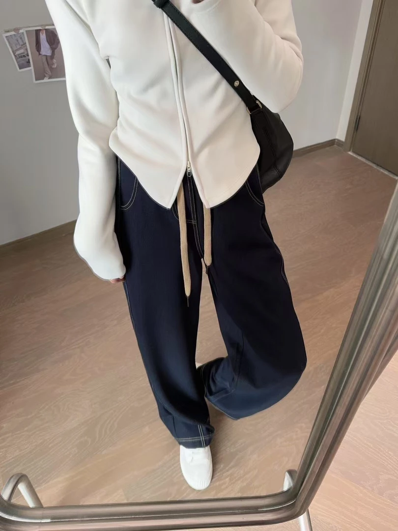 H女款时尚休闲卫裤