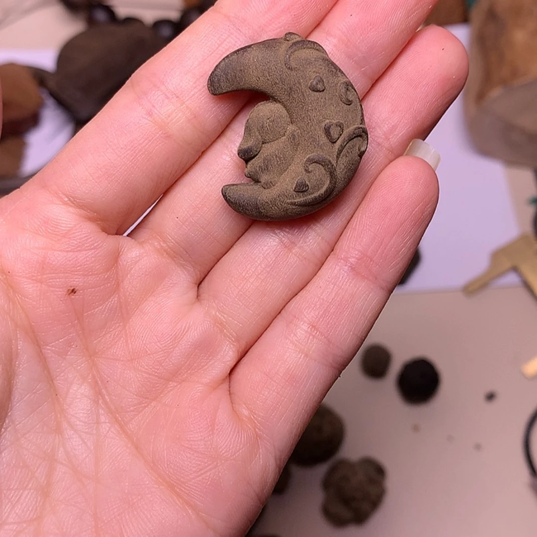 【闪购商品】檀香木手串/手链紫**飘檀香月亮兔子