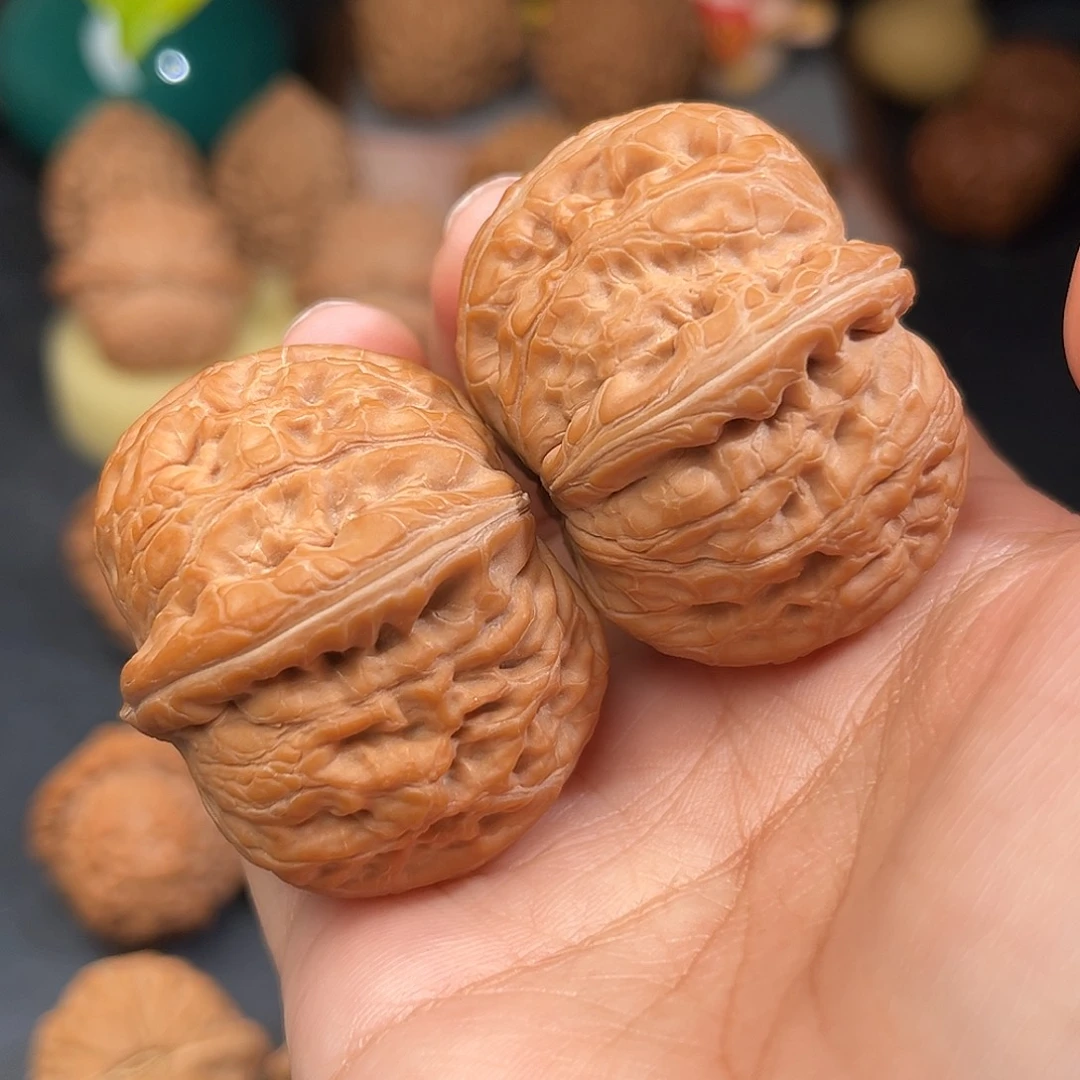 把件文玩核桃元宝全品42.5