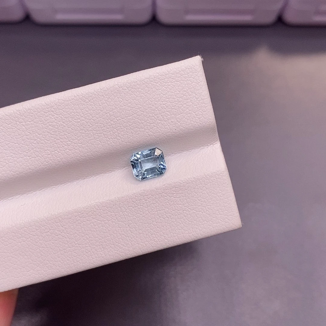 裸石海蓝宝石0.755克拉