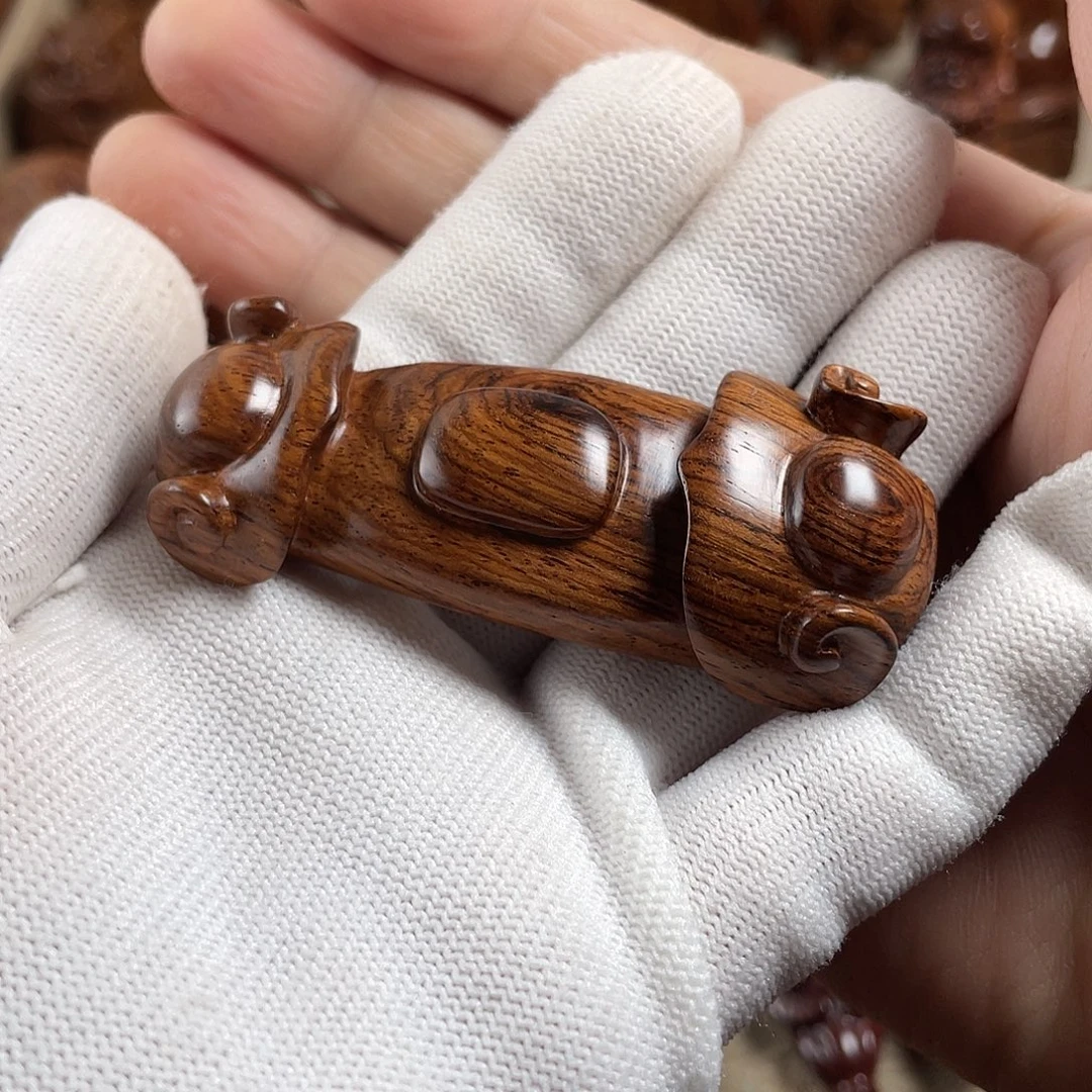 黄花梨/降香黄檀如意把件