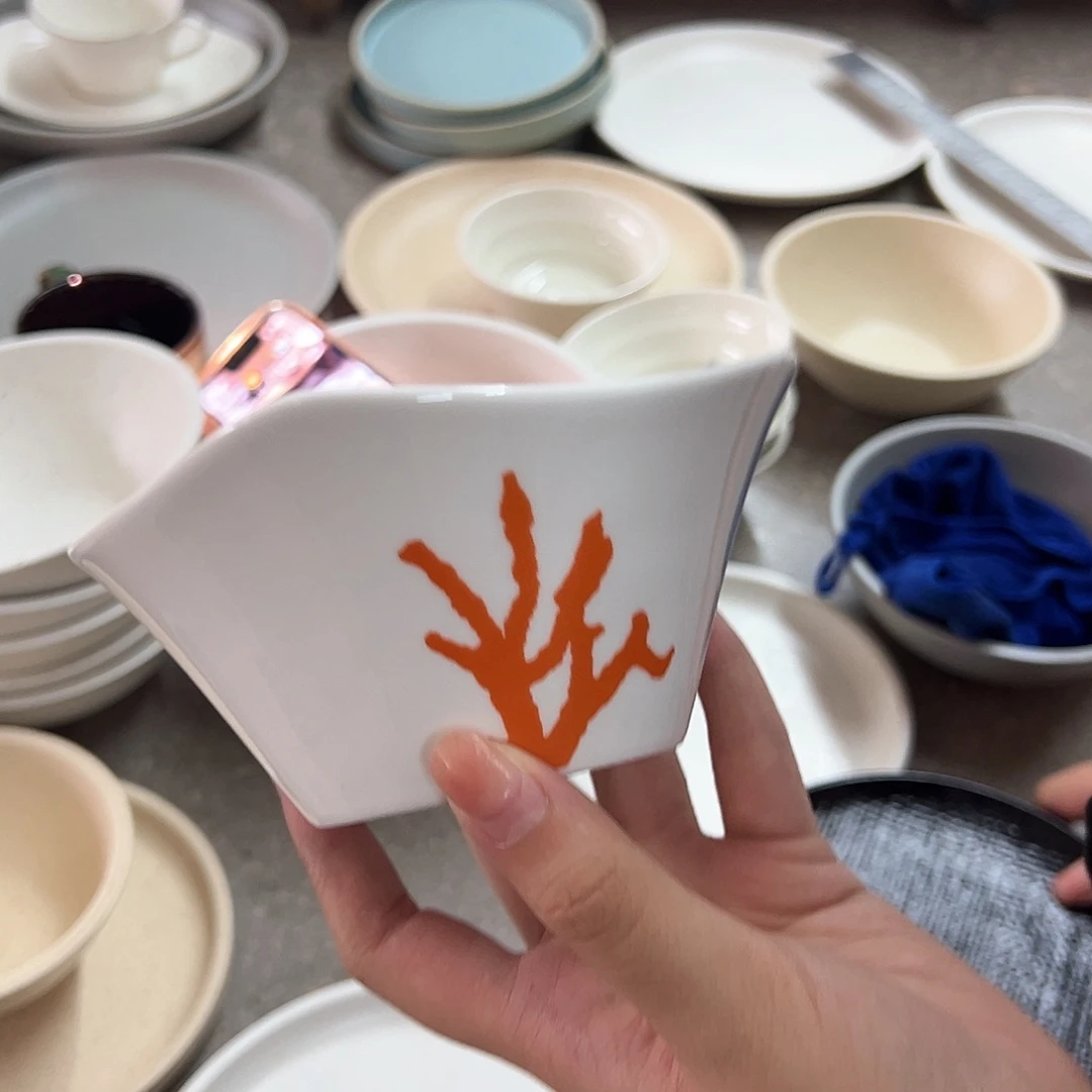 新骨瓷072微瑕珊瑚贴花5寸四方碗