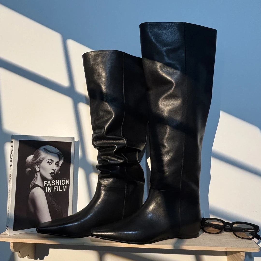 POMORROW旗舰店秋冬新款方头真皮坡跟直筒长靴高筒过膝宽筒靴子