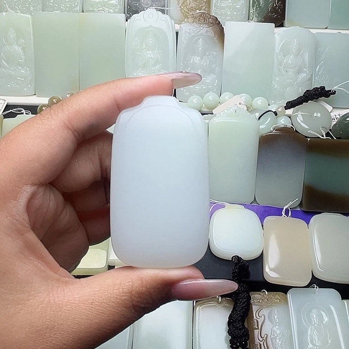 颈饰未镶嵌和田玉@*友