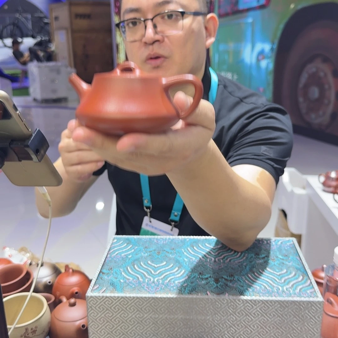 悠***得茶杯紫砂朱泥 全手 柱瓢