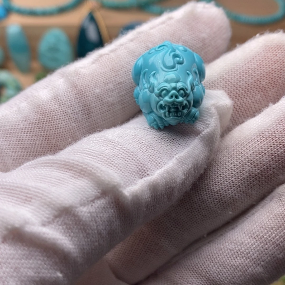绿松石未镶嵌挂件