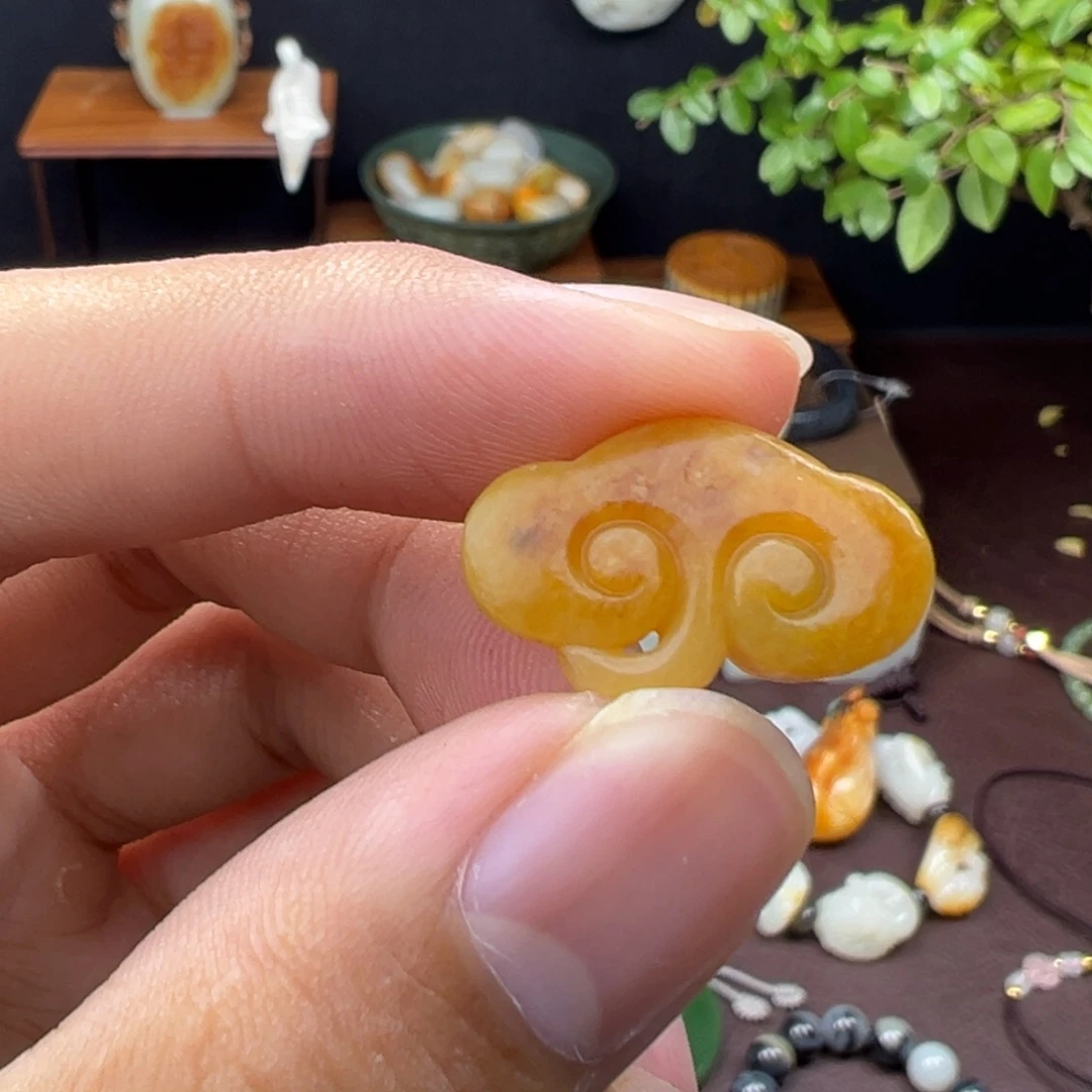 和田玉（子料）未镶嵌吊坠(不含链)和田玉黄沁籽料如意