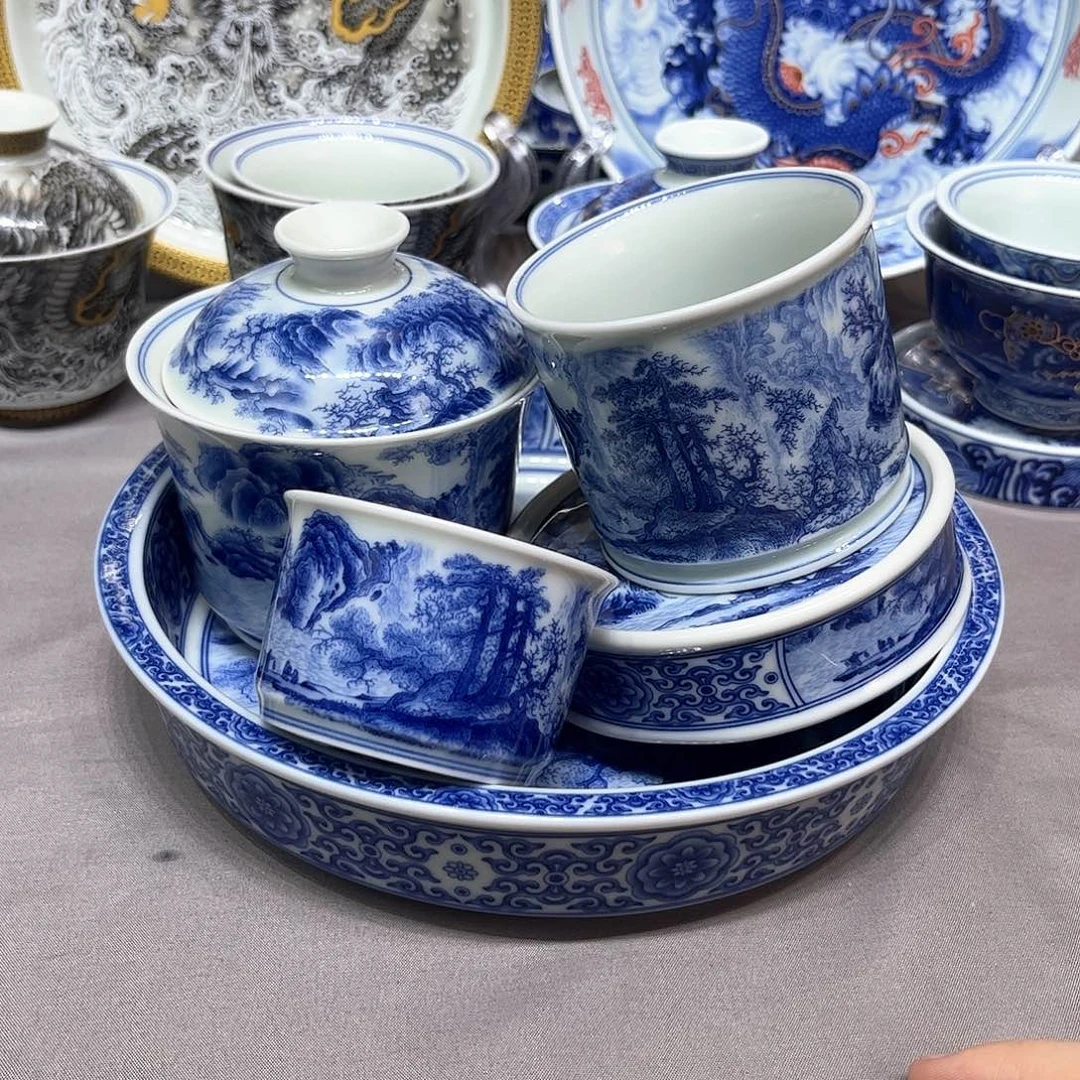 景德镇陶瓷艺术作品