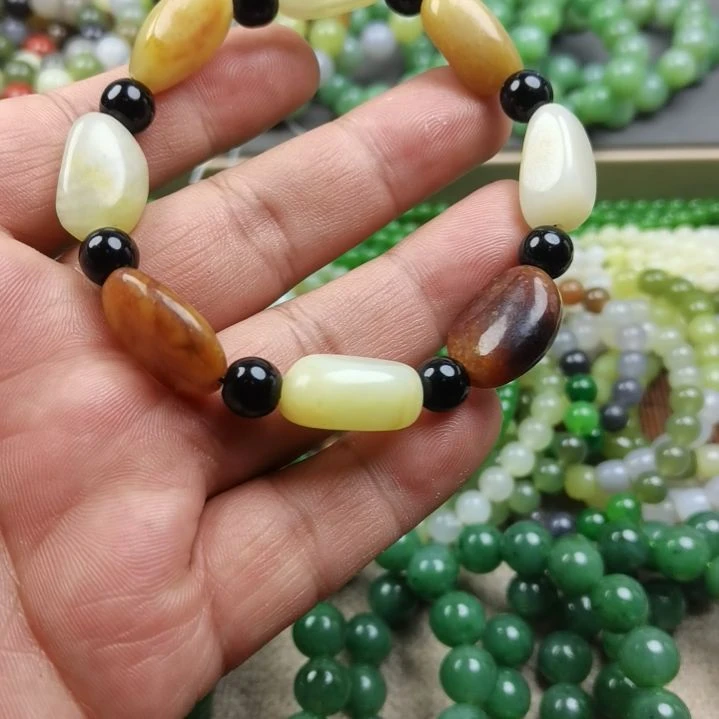 和田玉未镶嵌手链