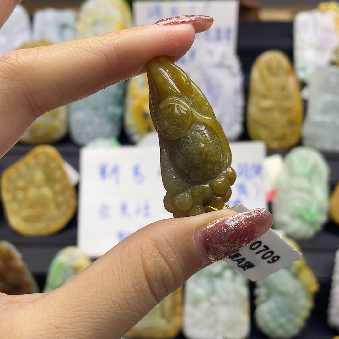 翡翠吊坠(不含链)未镶嵌