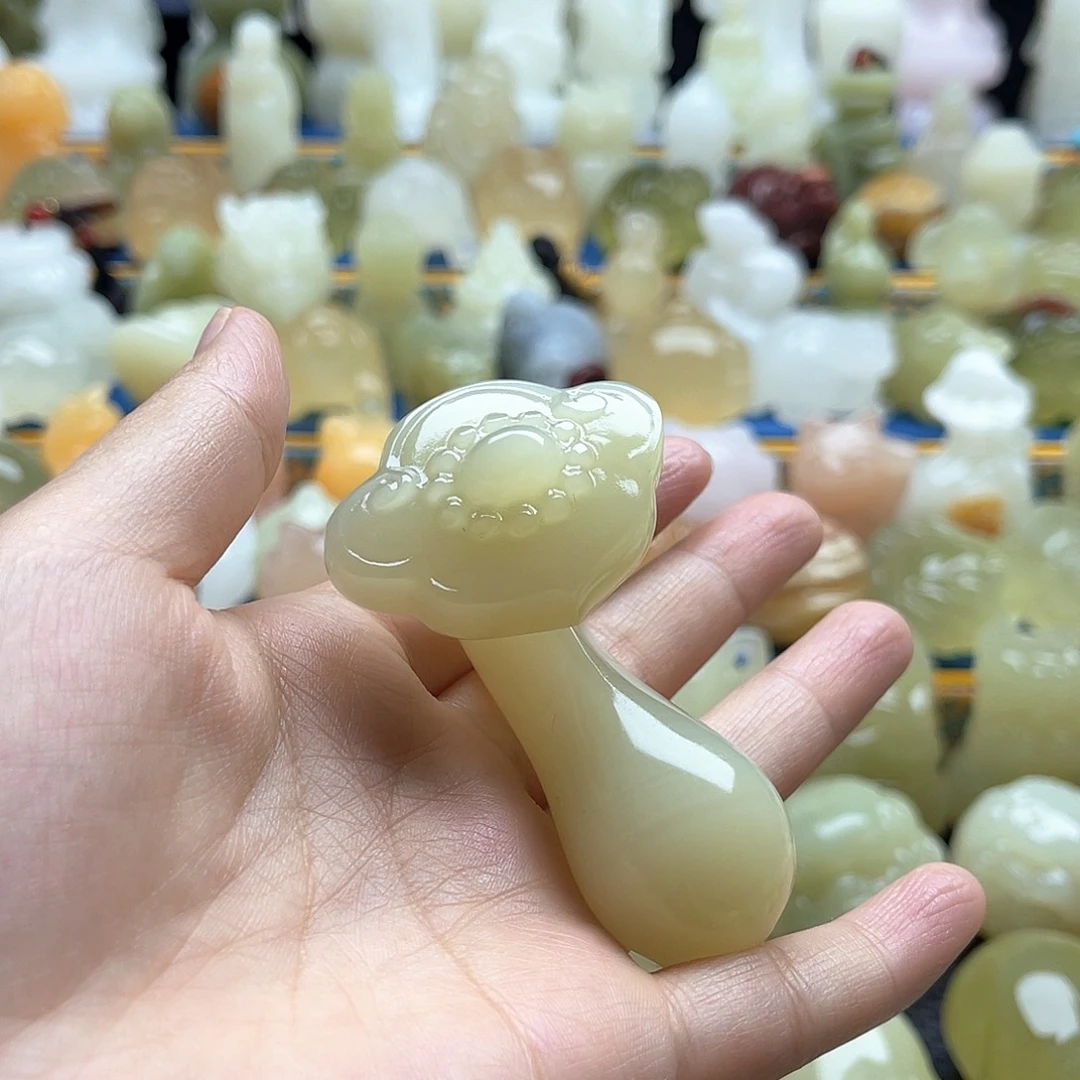 新疆昆仑山脉山料