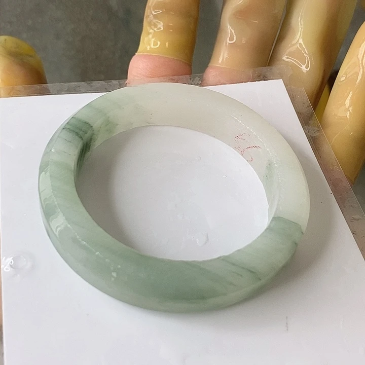 石英质玉手镯未镶嵌丹*?定制