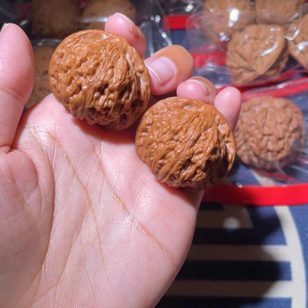 文玩核桃吊坠赵闷38