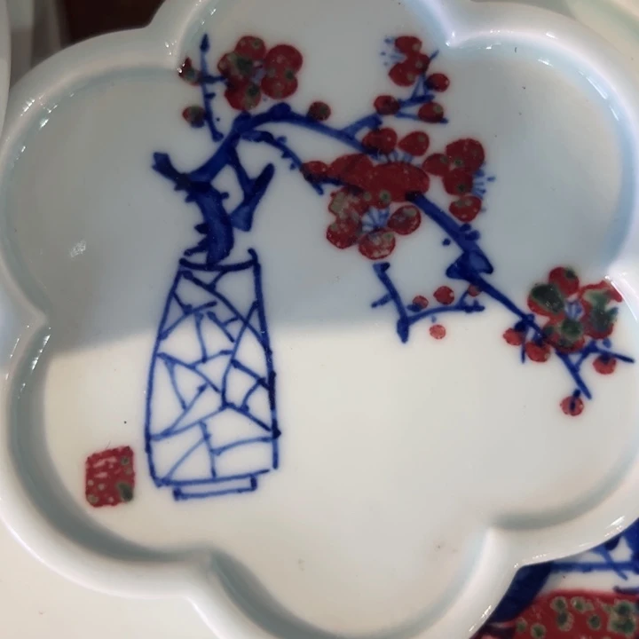 小***蓝摆件景德镇的陶瓷艺术微瑕