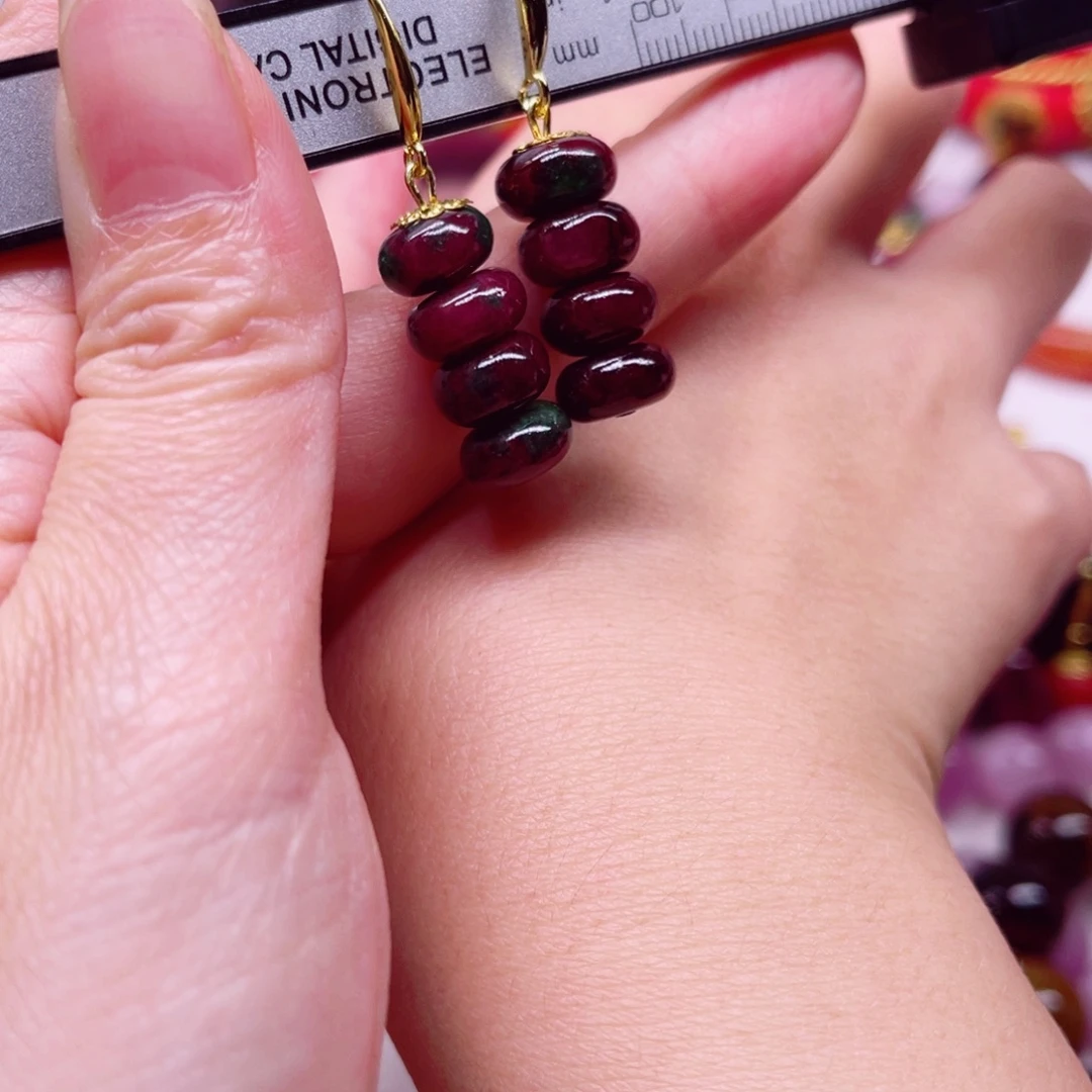 银S925镶嵌耳钩红宝石