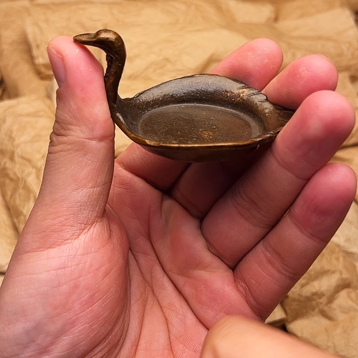 精美铜器做工精湛
