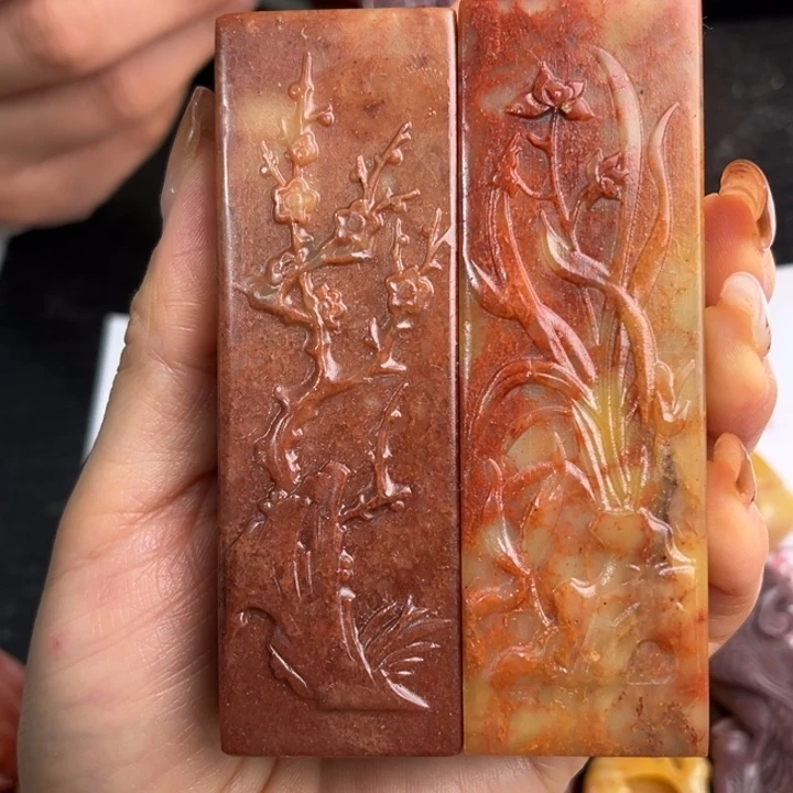 梦***提印石寿山石现场纯手工制作工艺精美