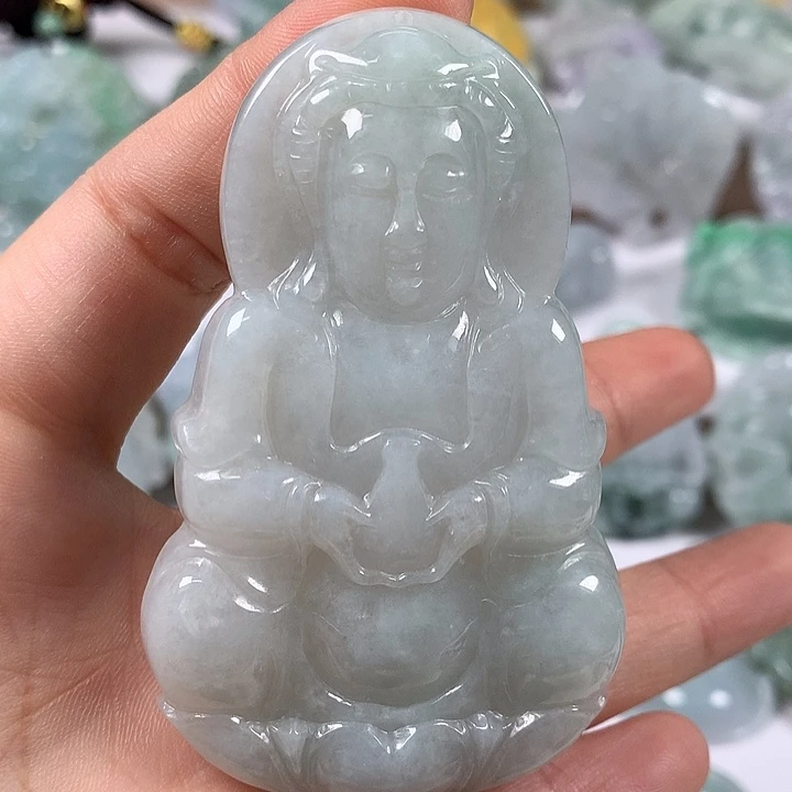 翡翠未镶嵌颈饰大观音福利