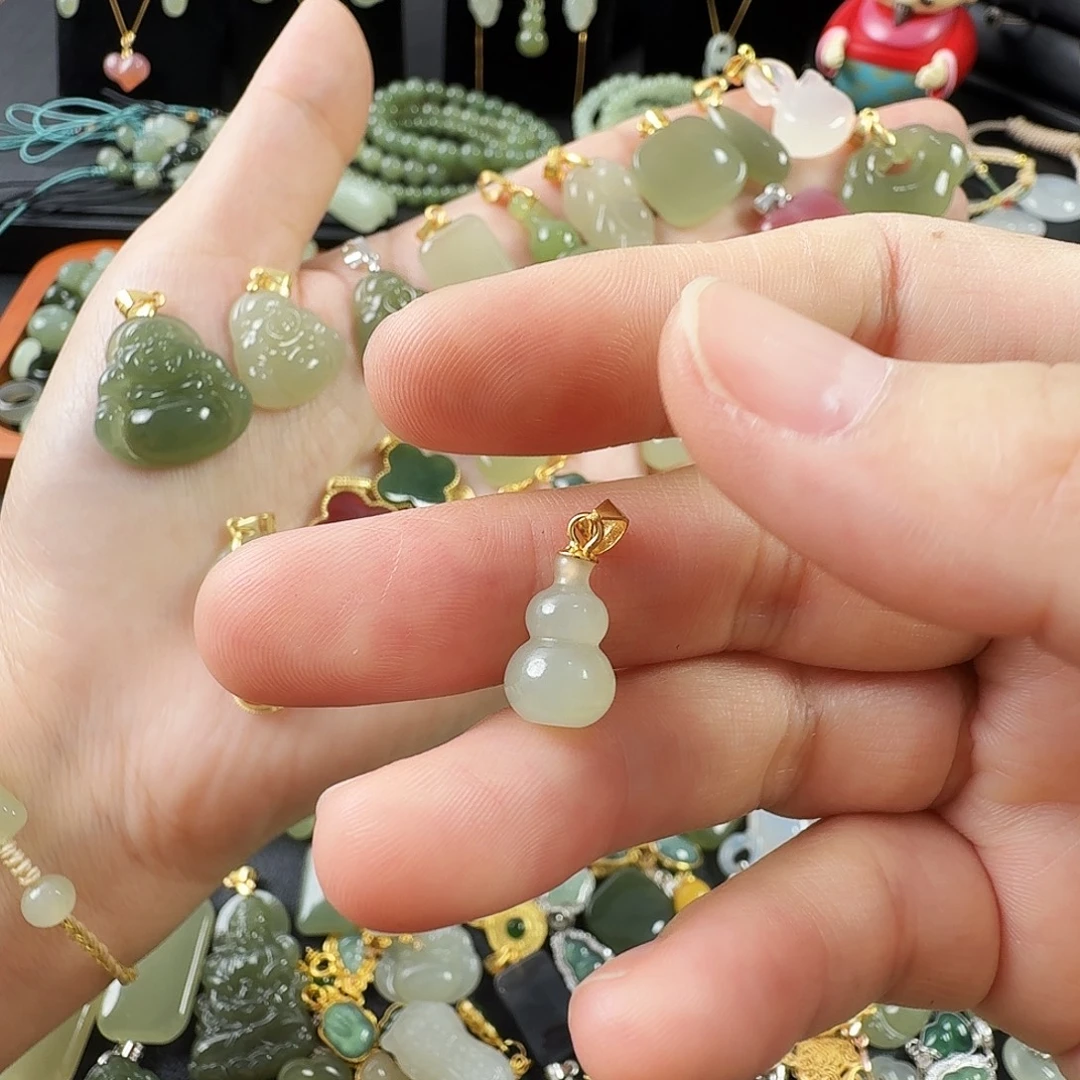 和田玉银S925镶嵌颈饰