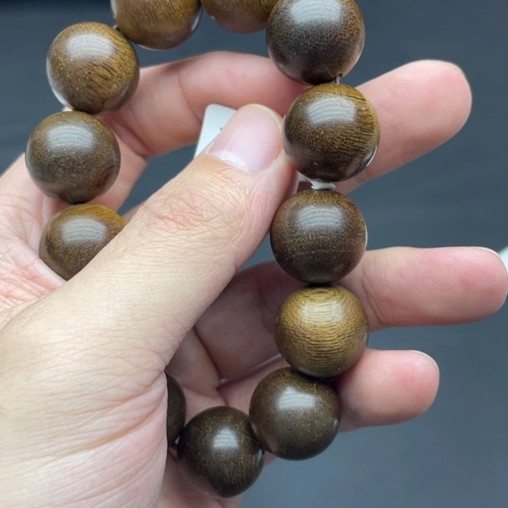 沉香碎屑沉香富国岛白棋