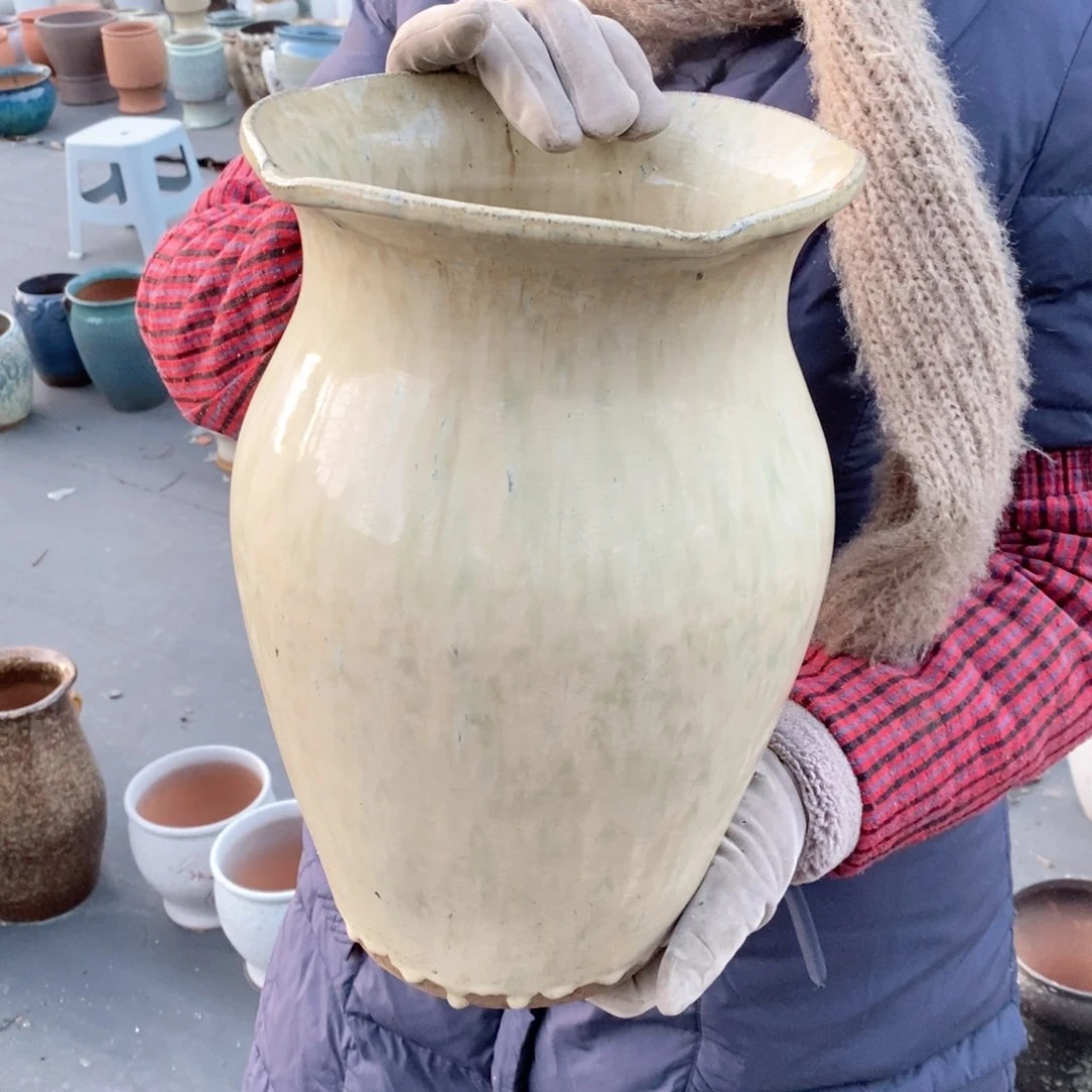 红陶口20高32瑕疵～